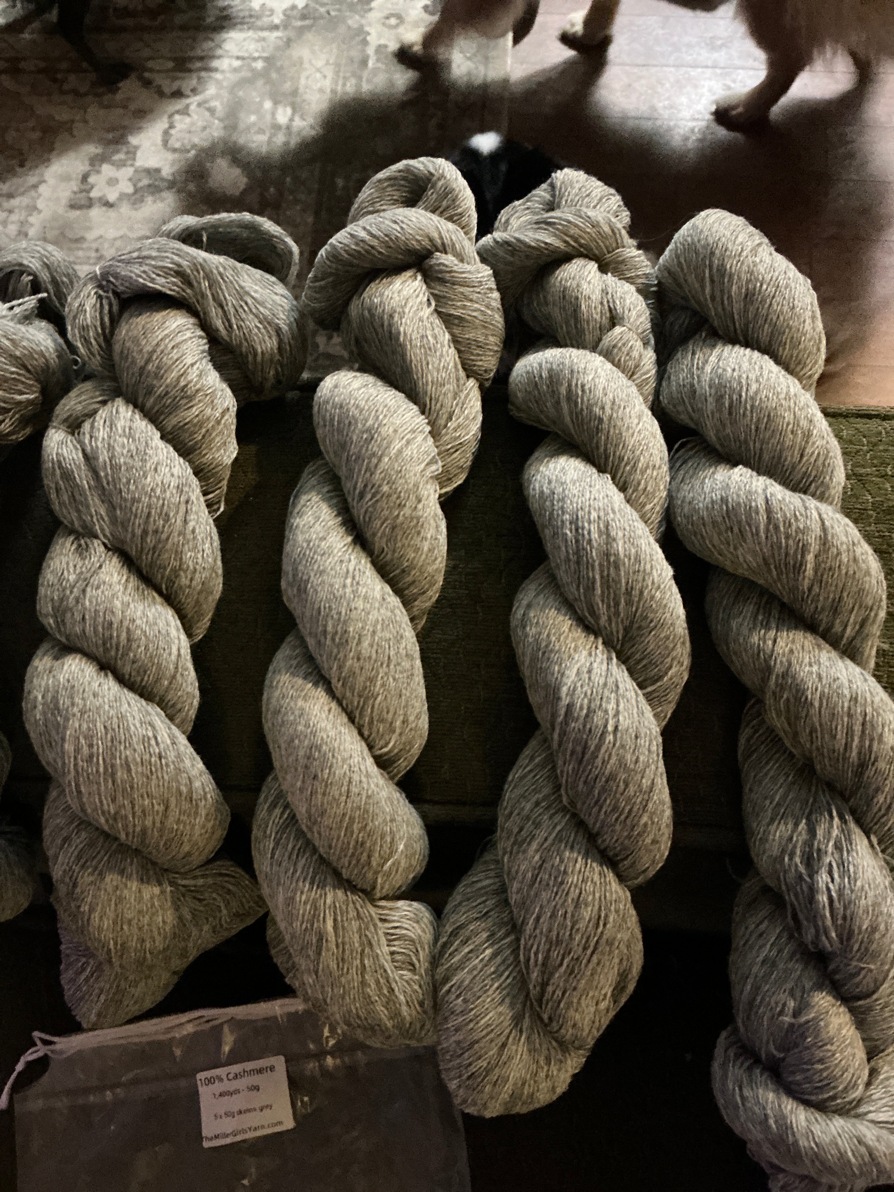 100% Italian Cashmere Grey