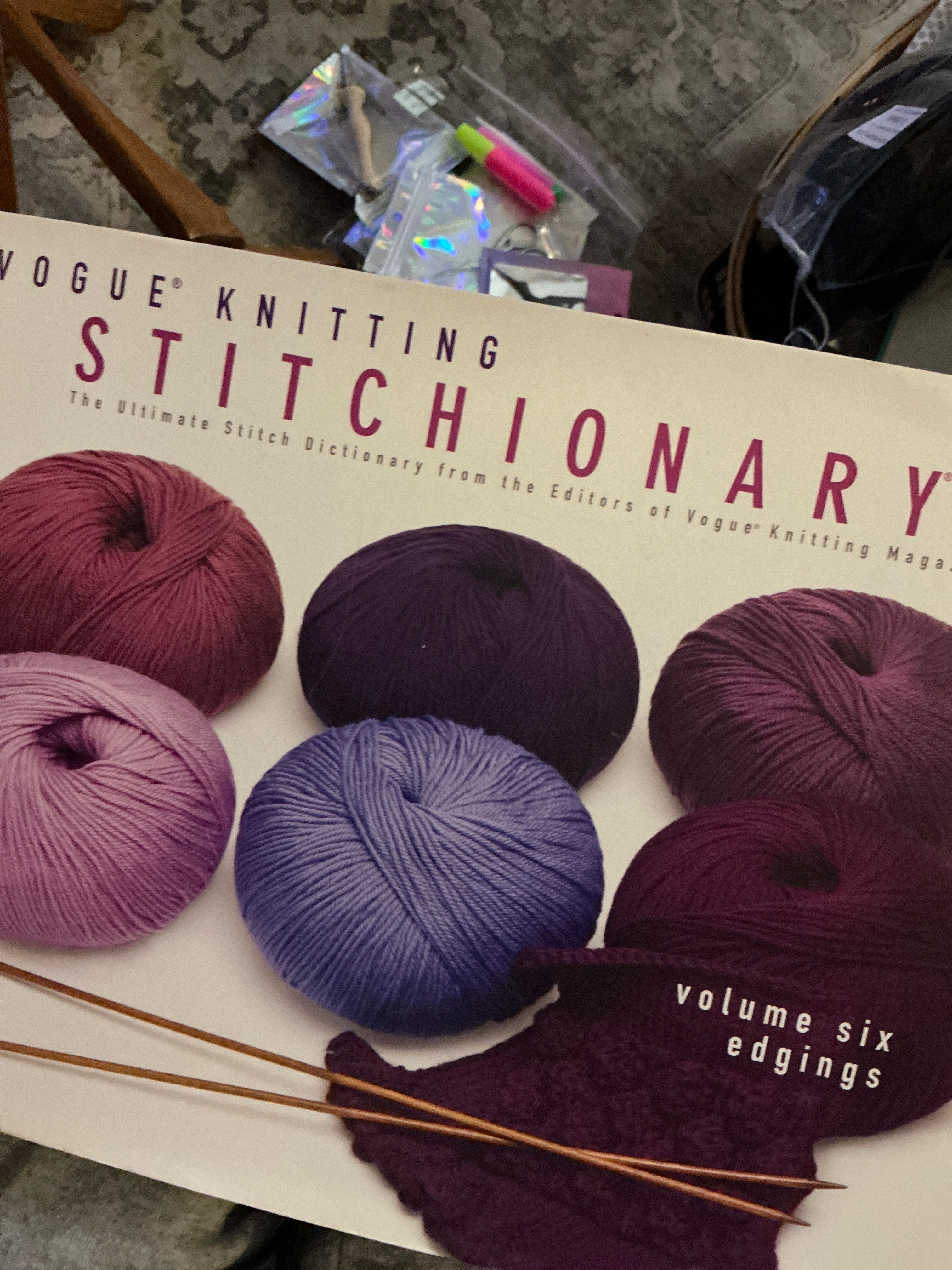 Vogue Stitchionary 6